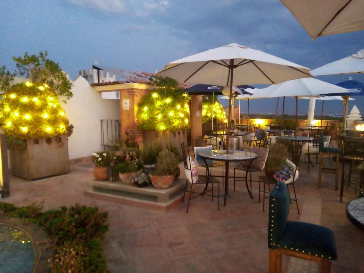 Hotel Villa Penasco Берналь Экстерьер фото